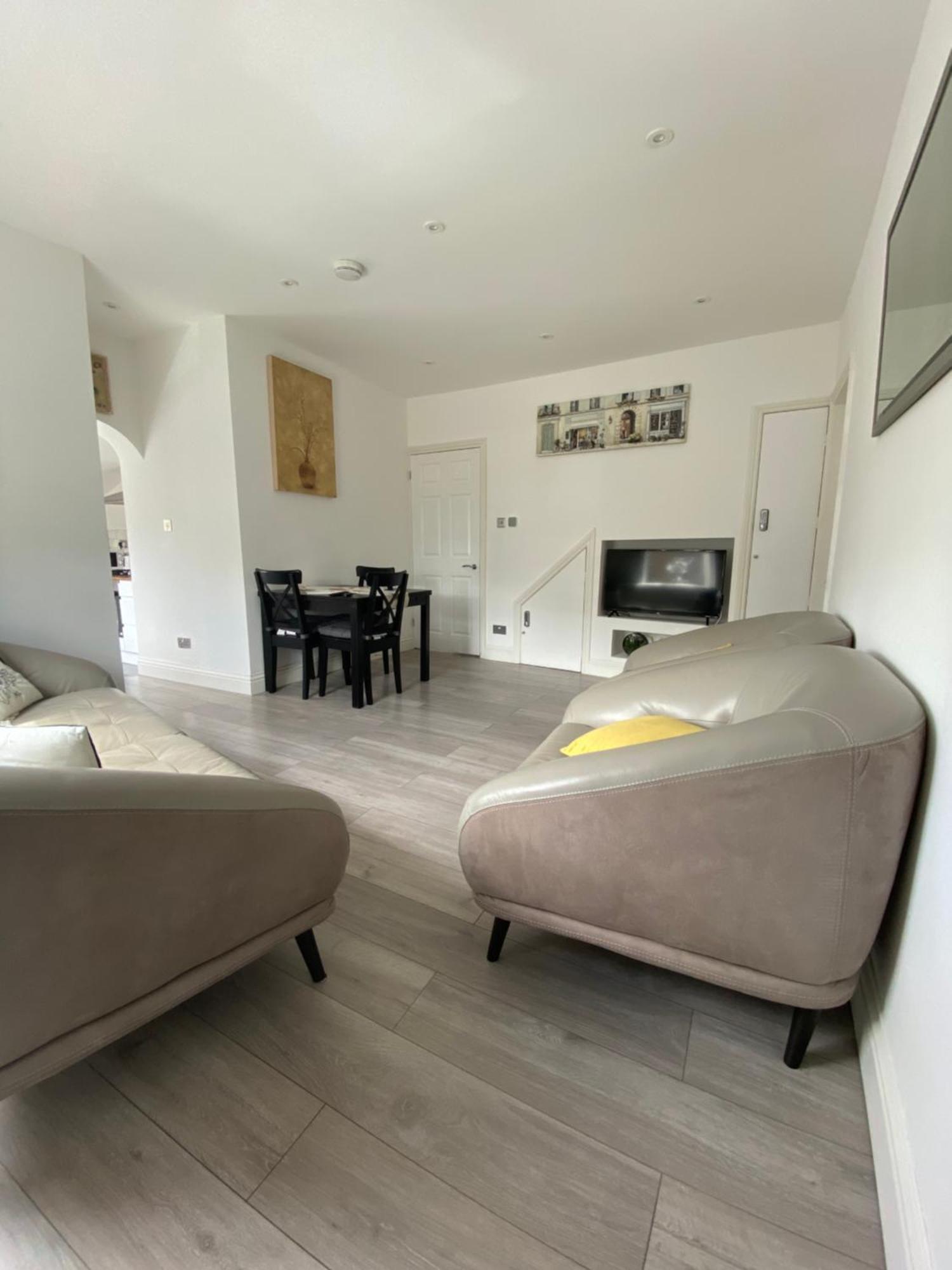 Eejs Modern London 3 Bed Flat Near Crystal Palace Stadium - Great Transport Links Norwood Buitenkant foto