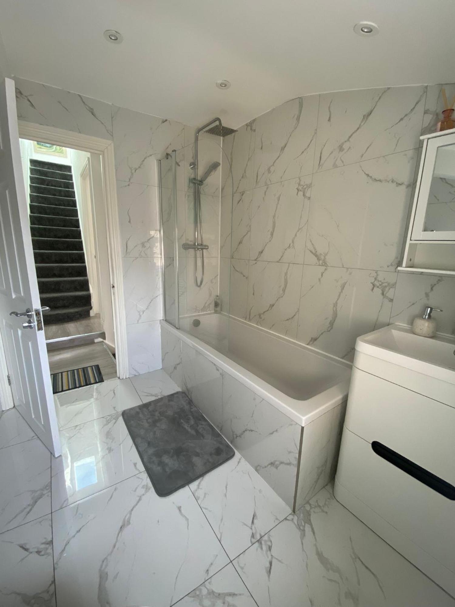 Eejs Modern London 3 Bed Flat Near Crystal Palace Stadium - Great Transport Links Norwood Buitenkant foto